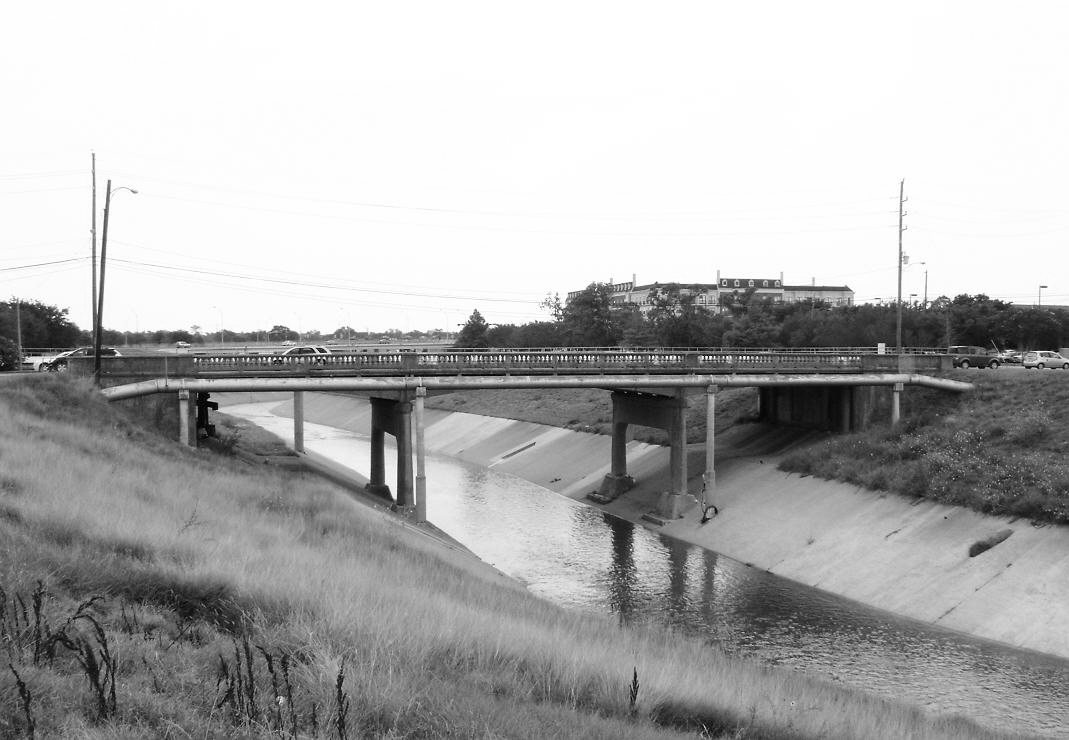 Almeda Road bridge crossing Brays Bayou in Houston