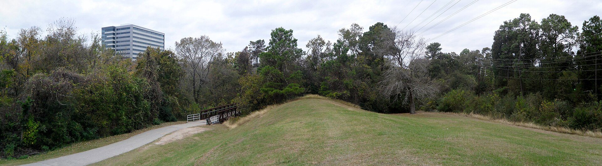 Grassy paths and trees at Terry Hershey Park near Eldridge