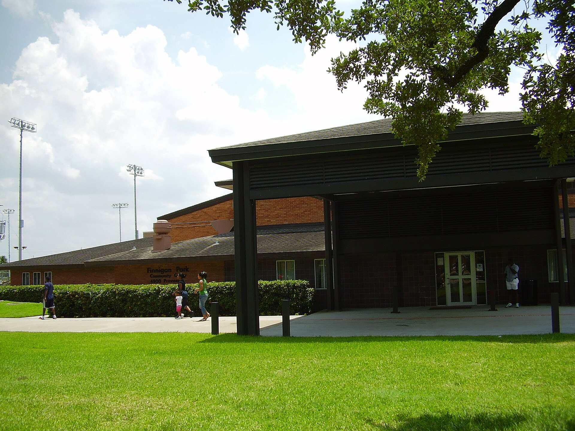 Finnigan Park community building and lawn in Houston's Fifth Ward