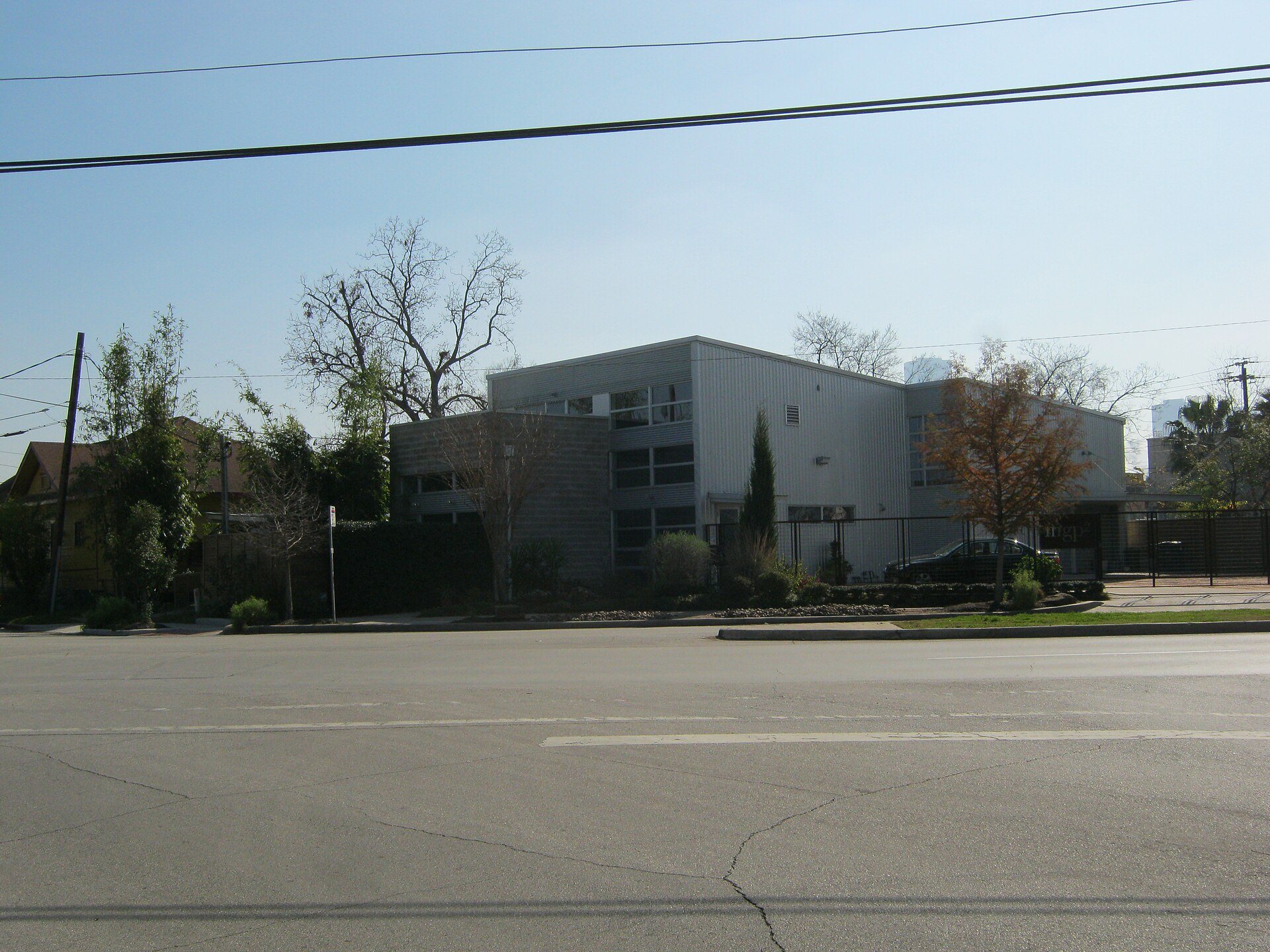 Contemporary building at 1819 Sawyer Street in Houston