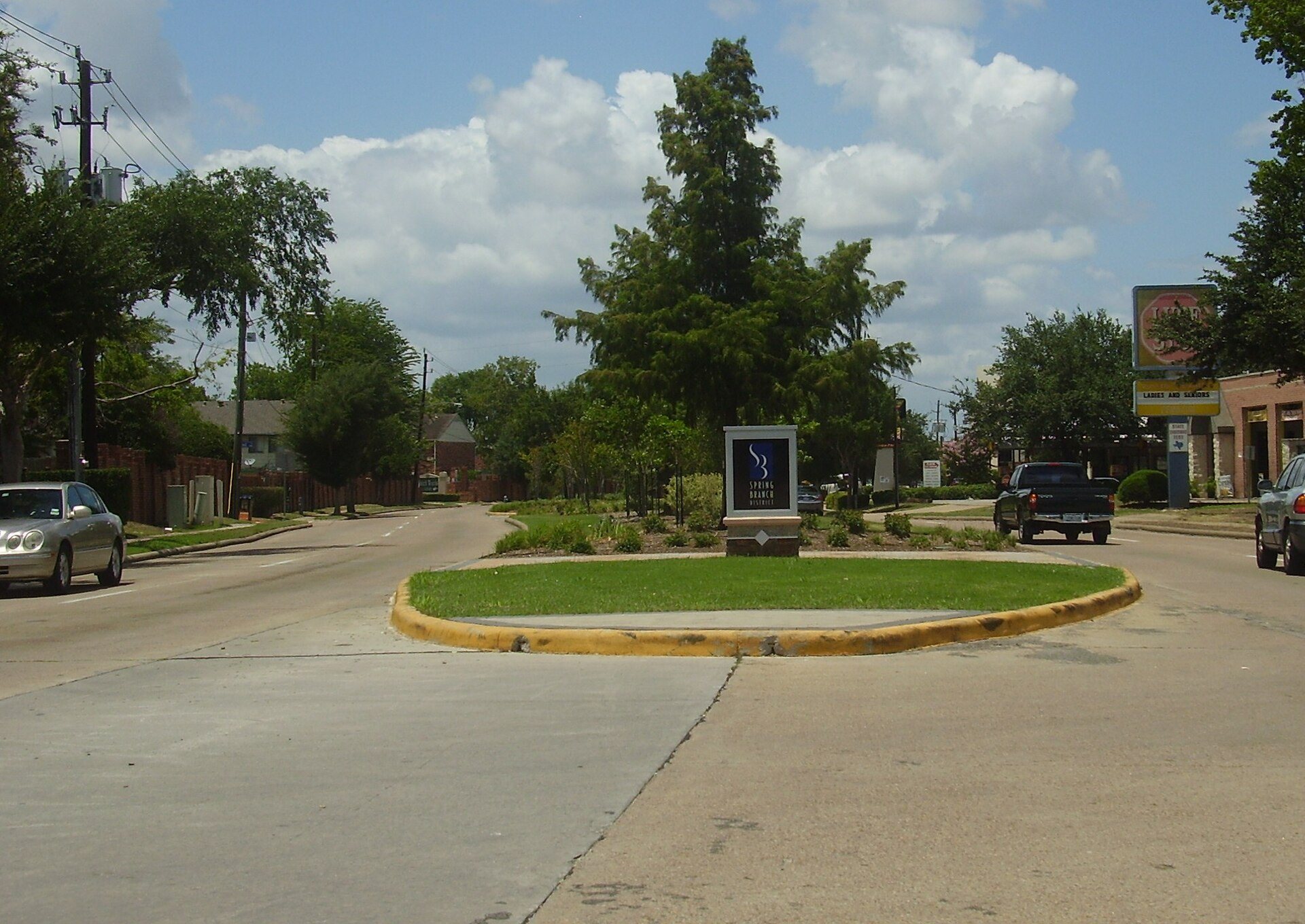 Landscaped neighborhood entrance in Spring Branch, Houston