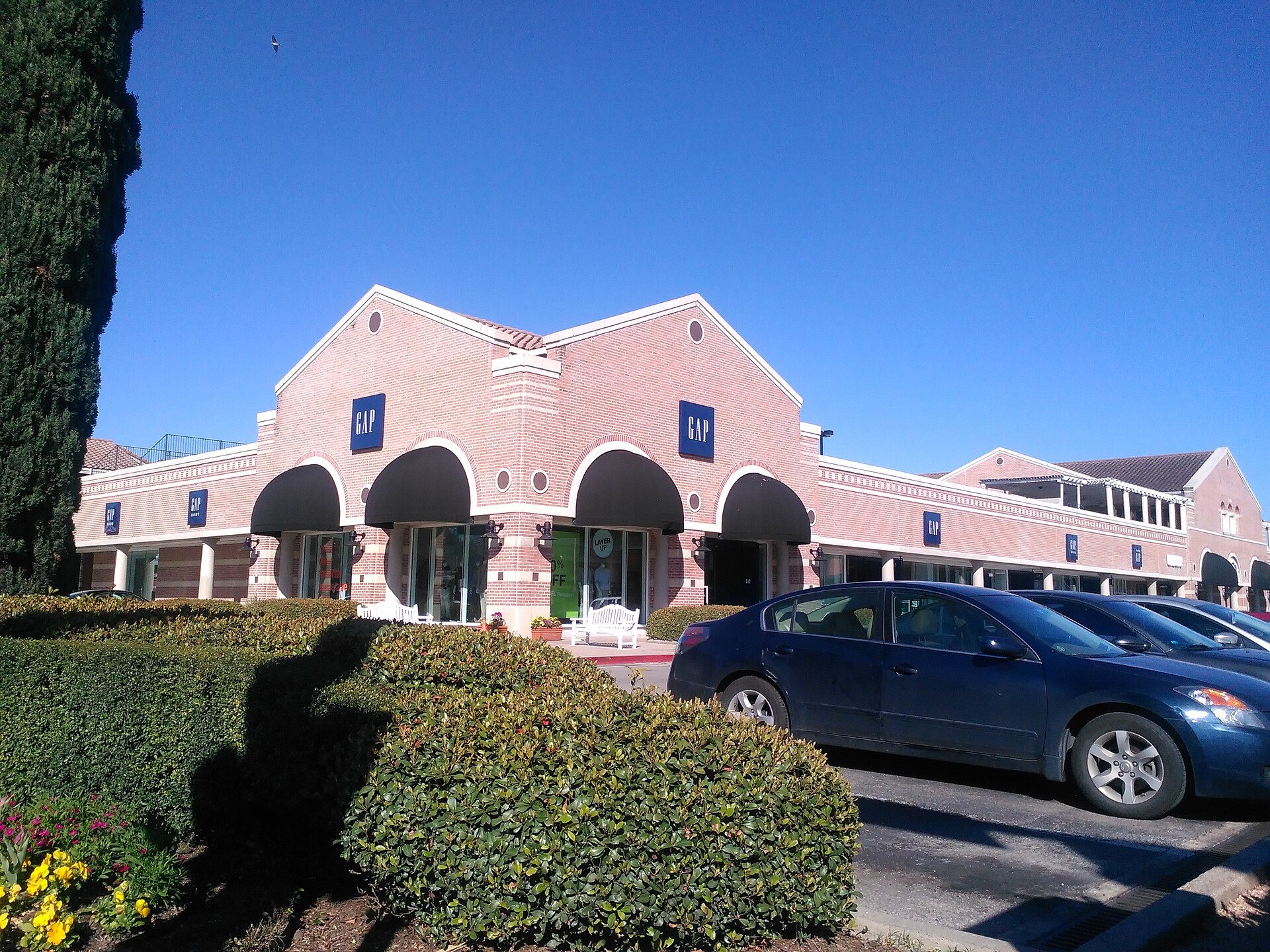 Village Arcade shops in Houston's Rice Village